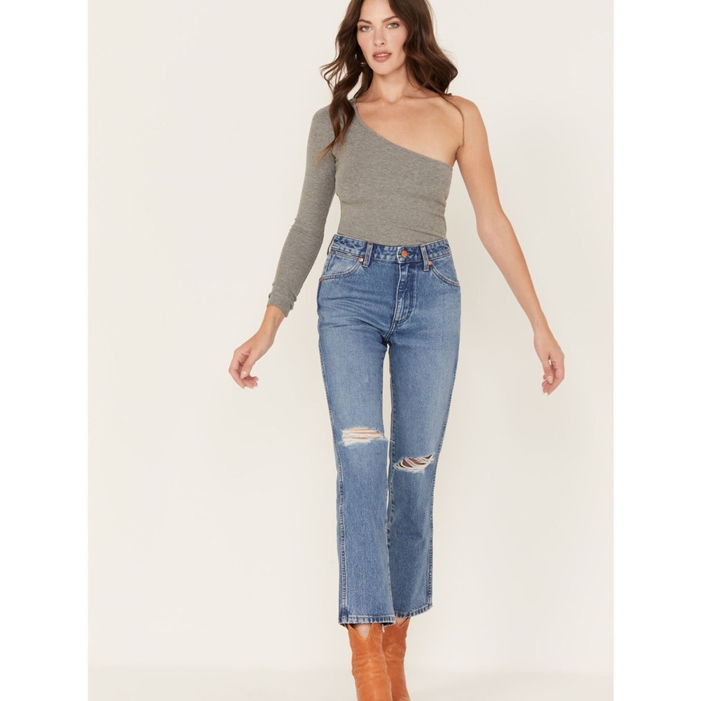 Wrangler Wild West 603- high rise straight Size 31